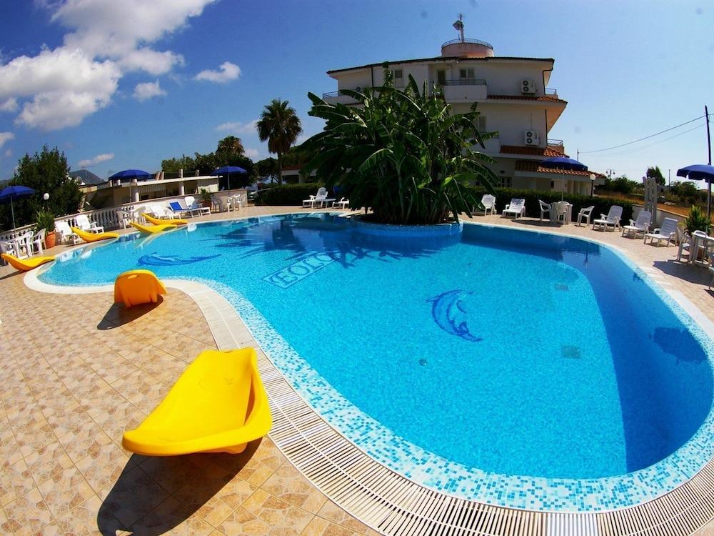Hotel Eolo Capo Vaticano Extérieur photo