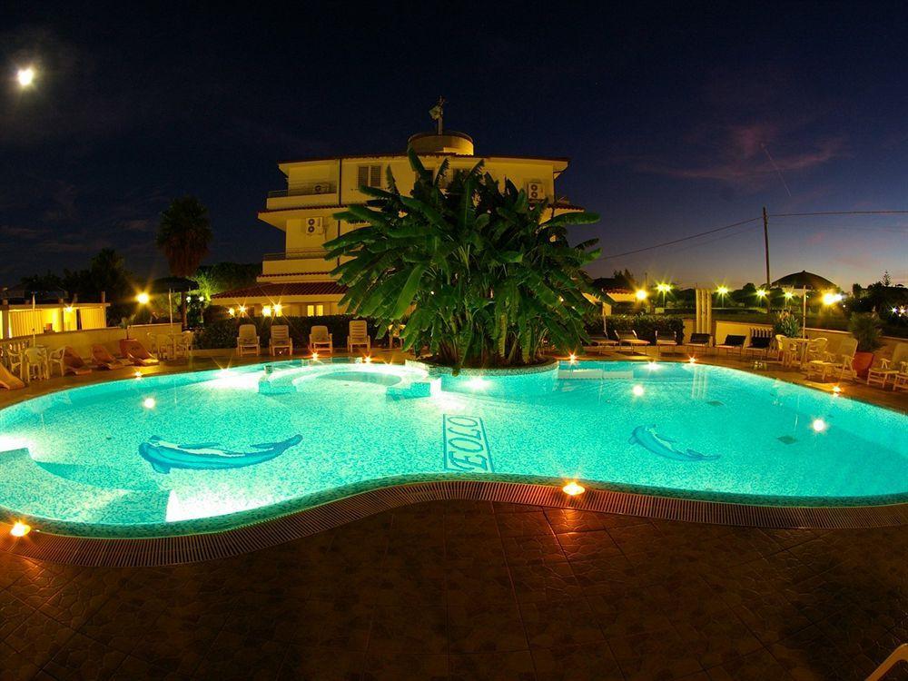 Hotel Eolo Capo Vaticano Extérieur photo
